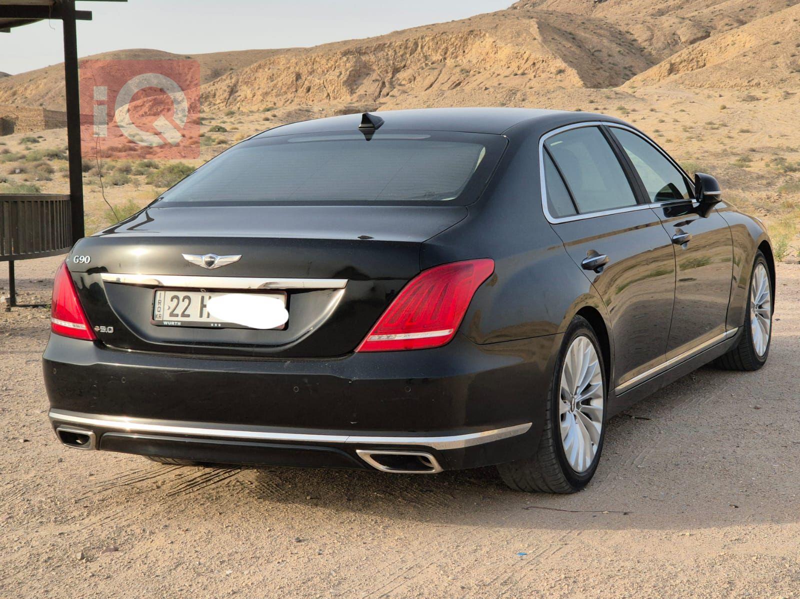 Genesis G90
